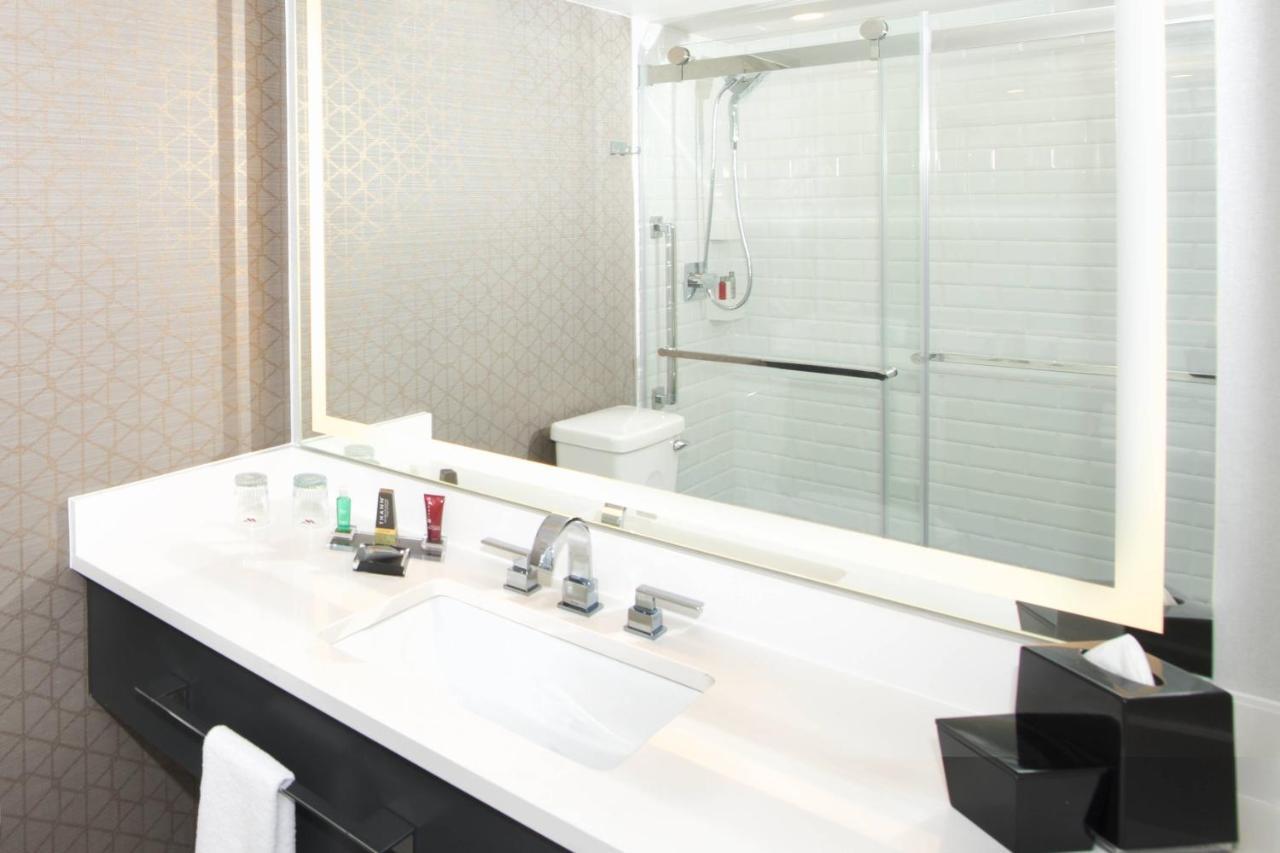 Seattle Airport Marriott Otel SeaTac Dış mekan fotoğraf